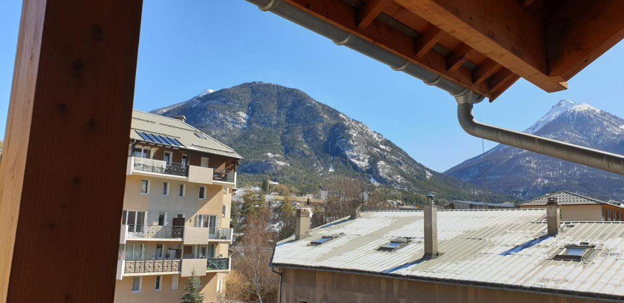 Joli T2 + Coin Montagne + Garage Apartment Briancon  Exterior photo