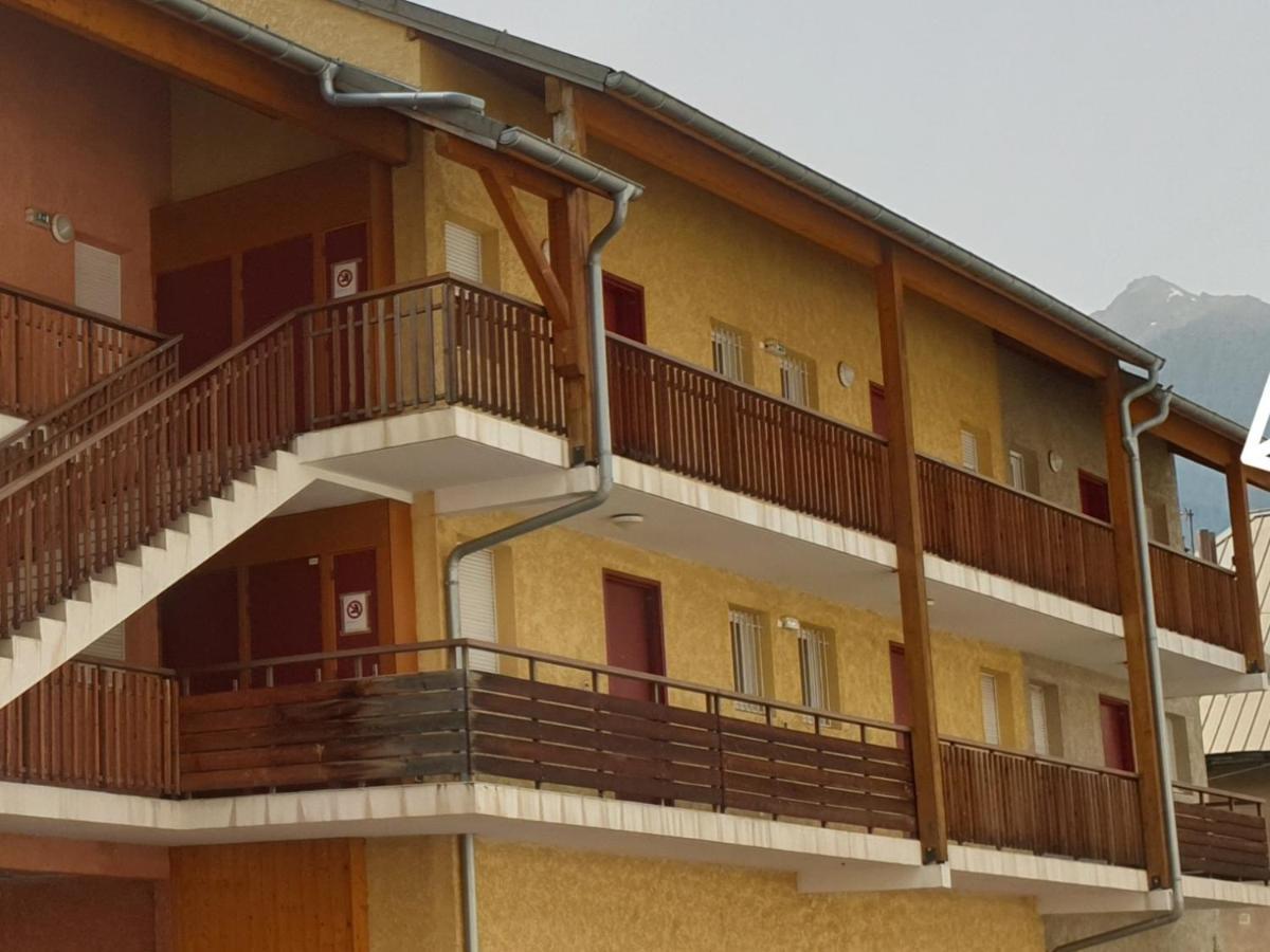 Joli T2 + Coin Montagne + Garage Apartment Briancon  Exterior photo